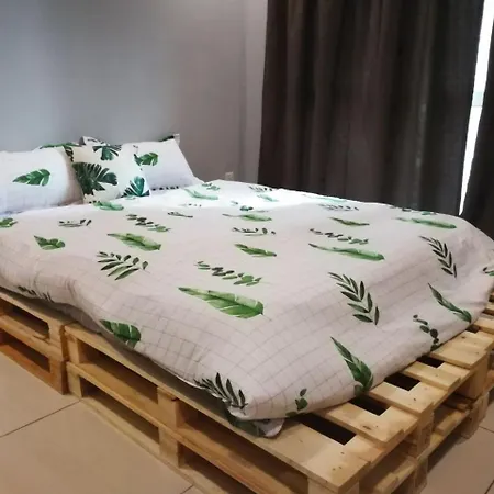 Central Residence Homestay @ Sungai Besi, Kuala Lumpur